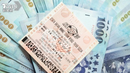 2億威力彩槓龜　貳獎2注中獎嗨抱202萬回家