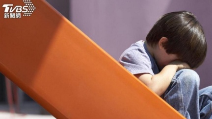 台中無良私幼虐童4人拿孩頭撞地　還偷聘沒資格人員