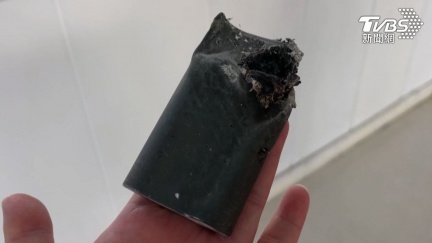 機上行動電源起火　釋放有毒氣體「嚴重恐肺衰竭」