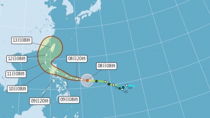 「鳳凰」北轉來襲週三恐登陸中部！擬週一海警、週二陸警