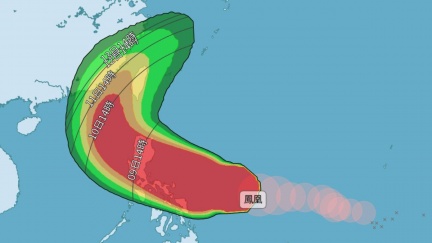 鳳凰侵襲機率出爐14縣市破5成　最新路徑曝
