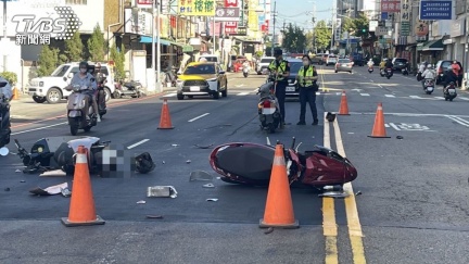 台中3機車連環撞！70歲婦耳漏昏迷　男騎士遭輾