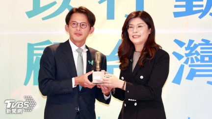 「KP」出現了！藍白高峰會　黃國昌、鄭麗文服裝藏巧思