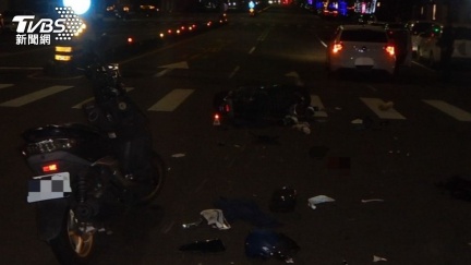 台中36歲女開車闖紅燈　2機車騎士遭撞飛1死1傷