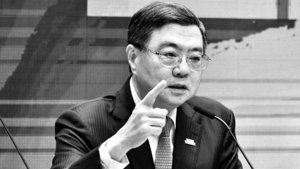 傳不副署財劃法！卓榮泰曬黑白照：善盡民主憲政守門人職責