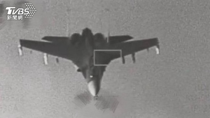 共軍初三開工　大陣仗出動殲11、殲16越線擾台