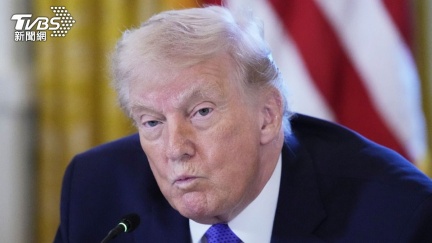 川普對伊朗雙面施壓 ！宣布跟它做生意就課25%關稅　不排除空襲