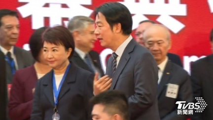 當面喊「沒中央補助」　 盧、總統「咬耳朵」13秒