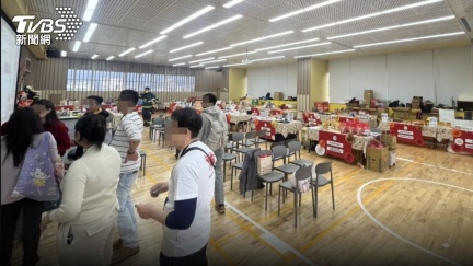 松山年貨大街集體一氧化碳中毒　13人送醫最小9歲