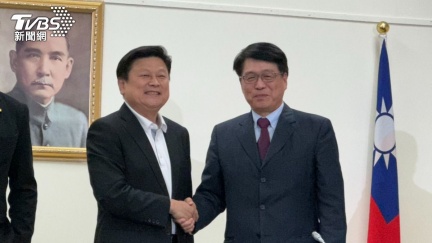 游盈隆已退民進黨　傅崐萁：棄暗投明是對的