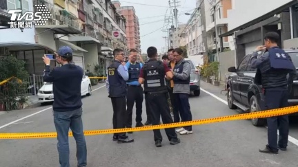 警攻堅屏東製毒工廠　毒梟持「手榴彈」拒捕對峙