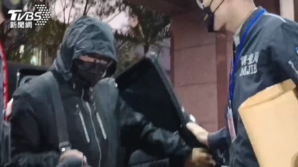 高金素梅涉詐補助款！陳姓廠商10萬交保　越秋女請回