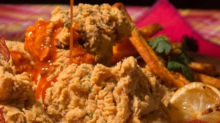 知名連鎖炸雞店「無預警宣布收攤」！　老饕震驚：居然收掉