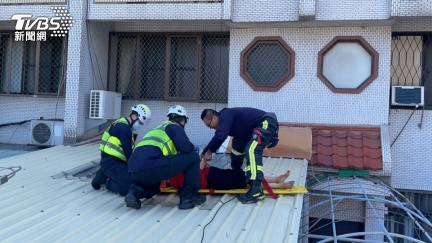 年前大掃除出事！台中婦洗外牆重摔　口鼻出血昏迷