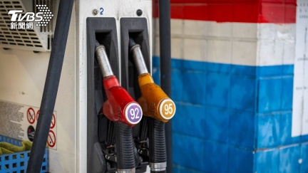 2026春節營業時間懶人包！中油24小時加油　台電、台水不打烊