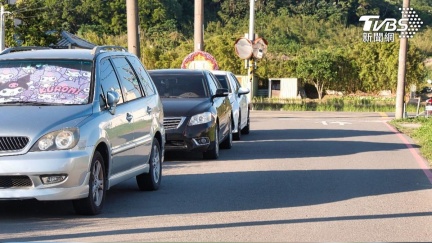 過年紅、黃線能停車嗎？違規最高罰1200元