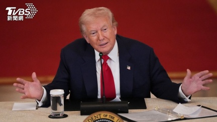 川普發文放話：今天伊朗將遭到非常沉重的打擊！