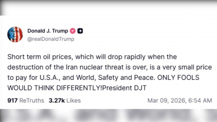 伊朗戰油價漲破100美元！黃金跌逾1%　川普發聲了