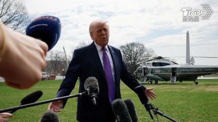 美伊對峙　川普矢言確保荷莫茲海峽油輪安全