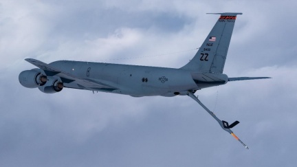 美軍飛機「墜毀伊拉克」　KC-135加油機墜落