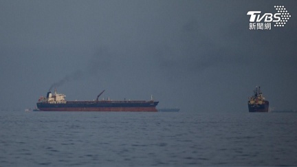 伊朗擬讓油輪通過荷姆茲海峽　但石油改用「人民幣」交易