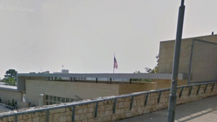 伊朗飛彈遭攔截　碎片波及美駐以色列領事館住宅