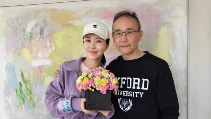 陸地產大亨驚傳被捕！小30歲愛妻是《甄嬛傳》女星　怒轟：厚顏無恥