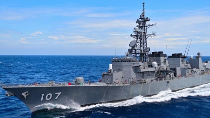 不滿「日艦通過台海」　共軍秒喊東海軍演