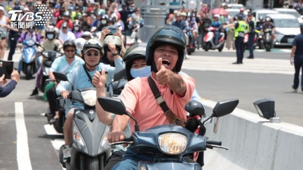 淡江大橋通車人流曝　民眾北上見證：風景比關渡橋漂亮