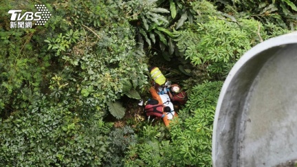 桃園龜山墜橋意外！婦人摔落「多處創傷」明顯死亡