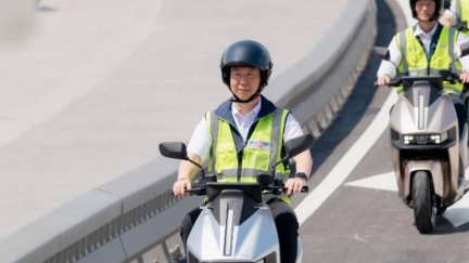 淡江大橋通車挨酸慶祝陳世凱生日　公路局澄清