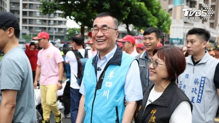 綠民調曝蘇巧慧超車2.5%　李四川揪1邏輯：騙市民嗎