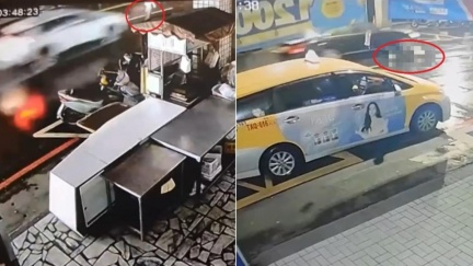 10秒奪命畫面曝！老翁遭女毒蟲猛撞噴飛　又被來車輾過慘死