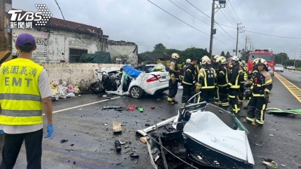 剛辦完父親告別式　親戚吃平安餐遇車禍4死