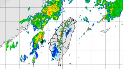 雨來了！對流旺盛北北桃「12縣市大雨特報」　恐下到晚上