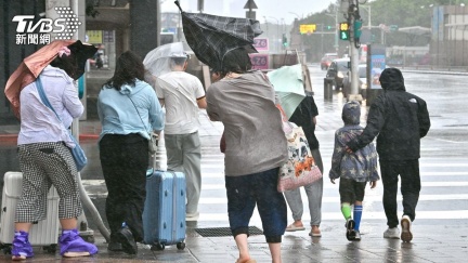 新颱風恐又來？專家曝最快生成時間　雷雨猛炸一週