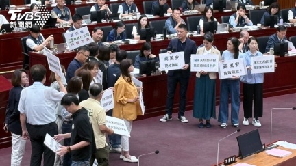 天坑淹水又亂放假　蔣萬安施政報告首日遭綠營杯葛