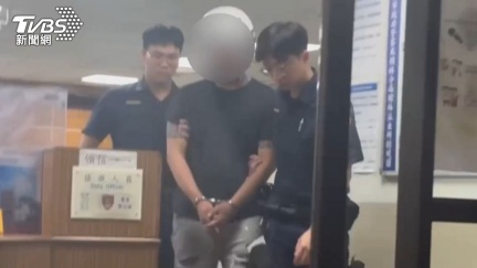 竹聯幫內鬥？明仁會據點被轟8槍　隔日回敬手榴彈畫面曝