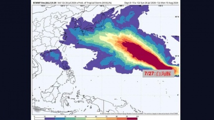 準白海豚颱風挑戰強颱！路徑大轉彎猛衝　台灣連下雨5天