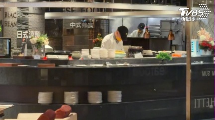 高雄人氣Buffet吃一半料理鼠王巡場　衛生局要罰
