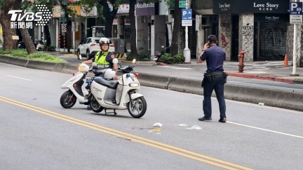 北市中山區嚴重車禍！婦遭撞飛「流一灘血」無意識