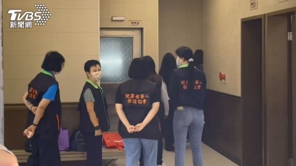中和媳婦慘死公婆家　今解剖親友崩潰痛哭：我們在這陪你