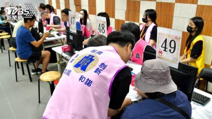 首批退稅7月31日入帳！365萬戶受惠　平均爽領1.6萬