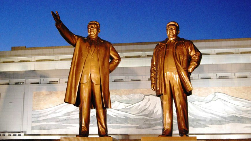 北韓平壤金日成廣場花展，準備迎接2月16日「光明星節」金日成誕辰。（東方IC）