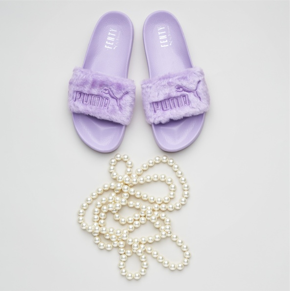 PUMA FENTY Fur Slide NT$3,180 (薰衣草紫) (1).jpg