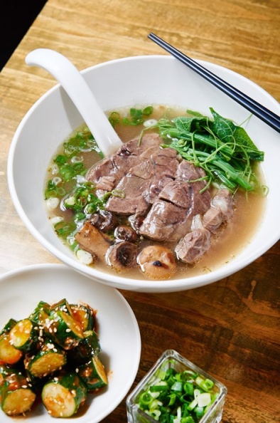 台灣牛肉麵的身世之謎－五大美食家最愛的那碗