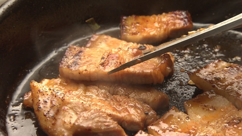 從攤車紅到開店！彰化超人氣丼飯，「炙燒黑牛丼」光聞就流口水