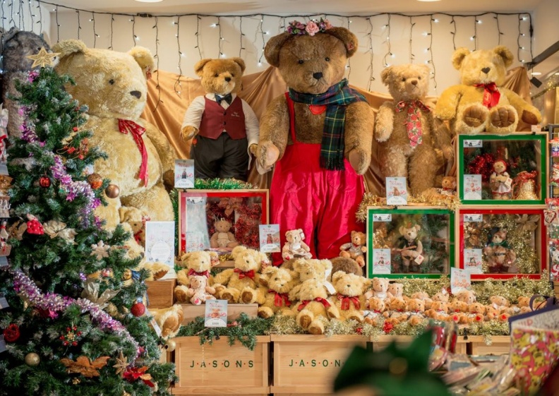 熊迷快來朝聖！德國百萬「泰迪熊」陪你過耶誕