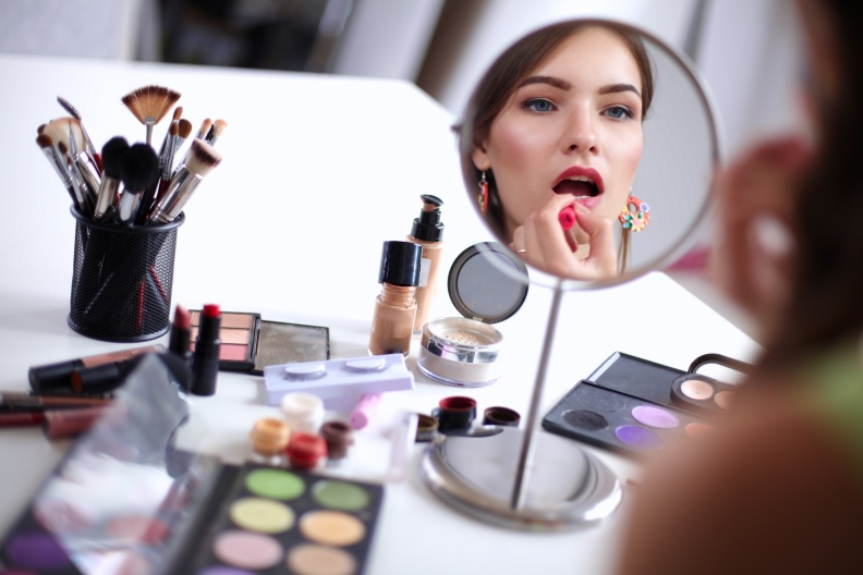 化妝品是「細菌的溫床」？六個正確保養化妝品tips妳一定要筆記！