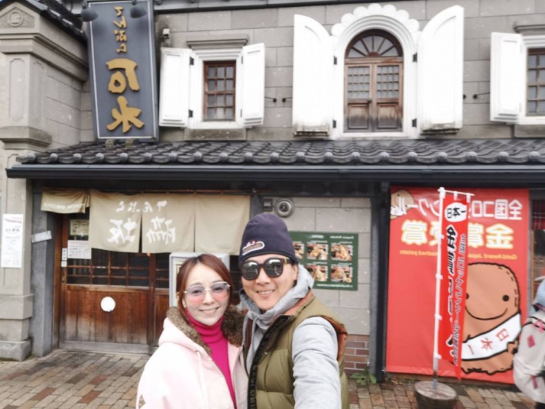 北海道慶結婚13週年，王仁甫告白季芹：什麼都變了，只有愛你的心不變！